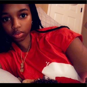 Meet your Posher, Jasmine